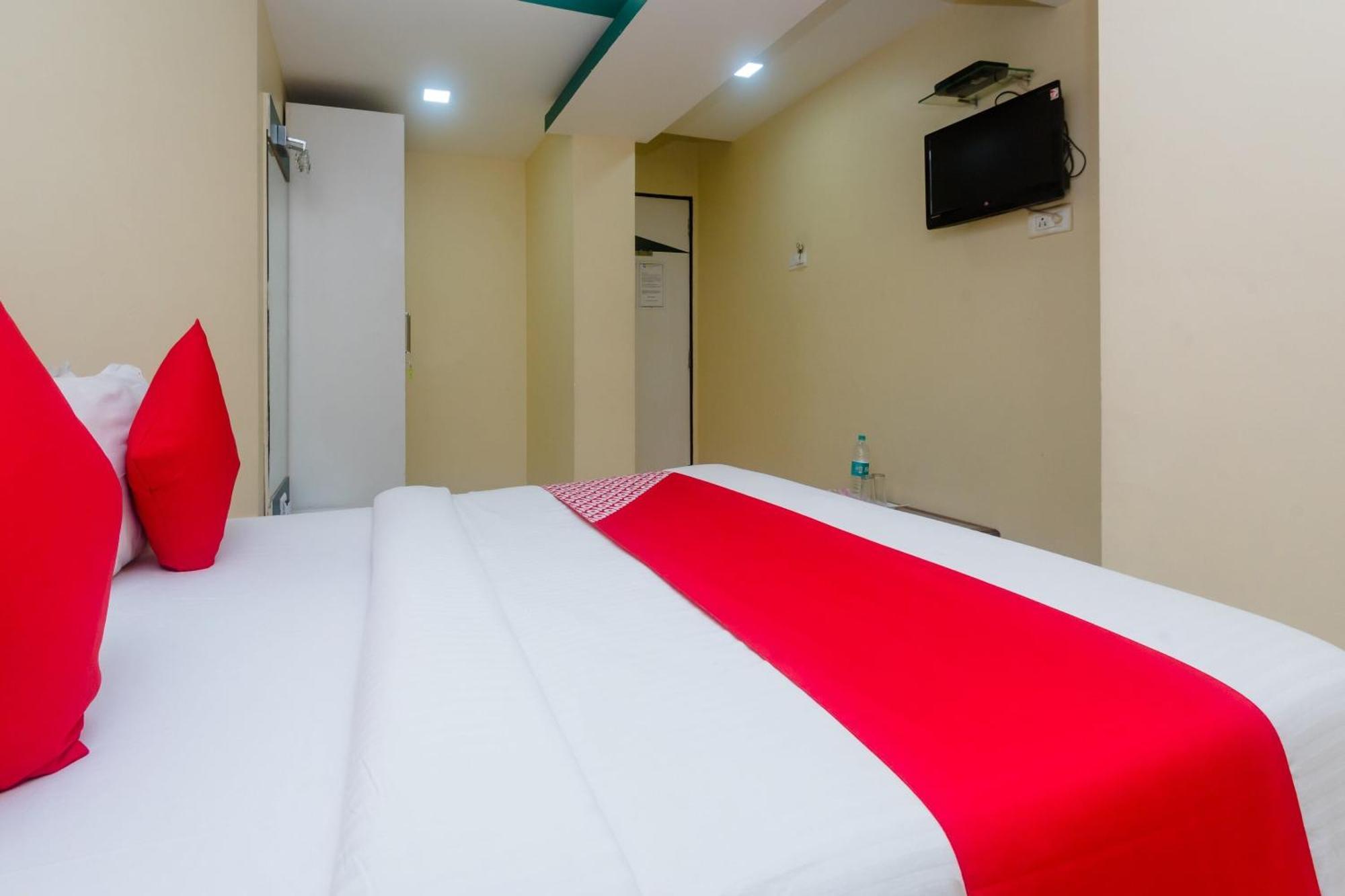 Collection O Grand Corp Inn Mumbai Dış mekan fotoğraf